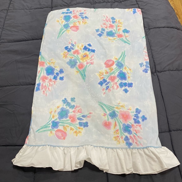 Cottage-Core ruffle pillow sham floral print *standard size - Picture 5 of 9